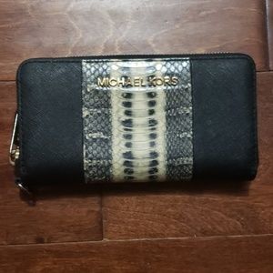 Michael Kors wallet